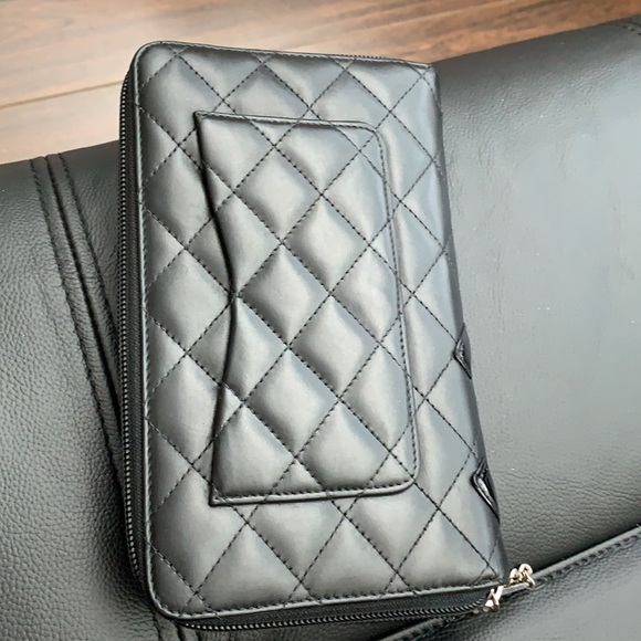 💯authentic chanel cambon calfskin organizer wallet🖤💗 with COA - Picture 2 of 11